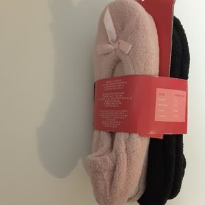 New 2 pr Ballerina / Ballet Fleece Slippers sz S